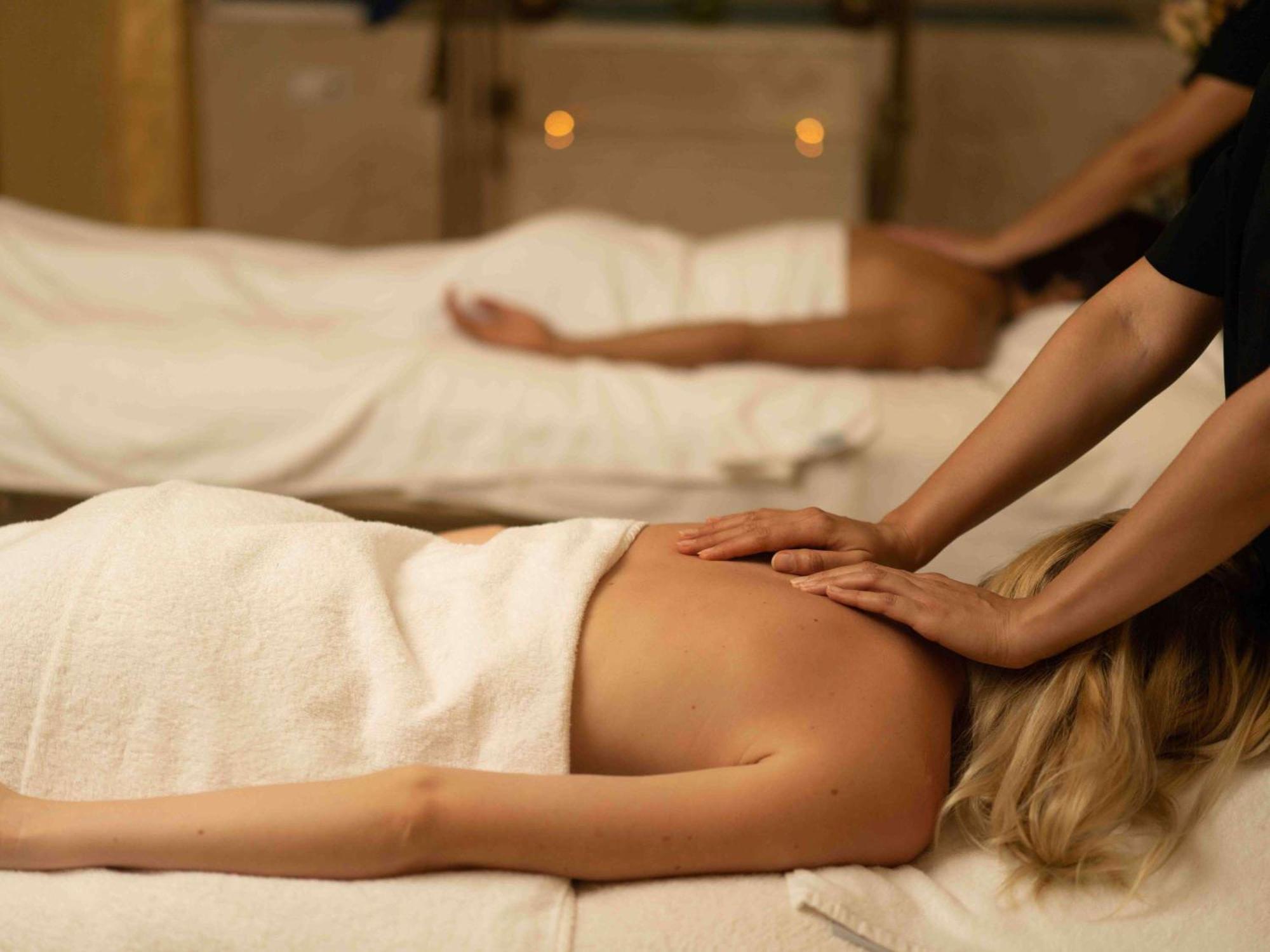 Sofitel Marrakech Palais Imperial & Spa Маракеш Екстериор снимка Massage